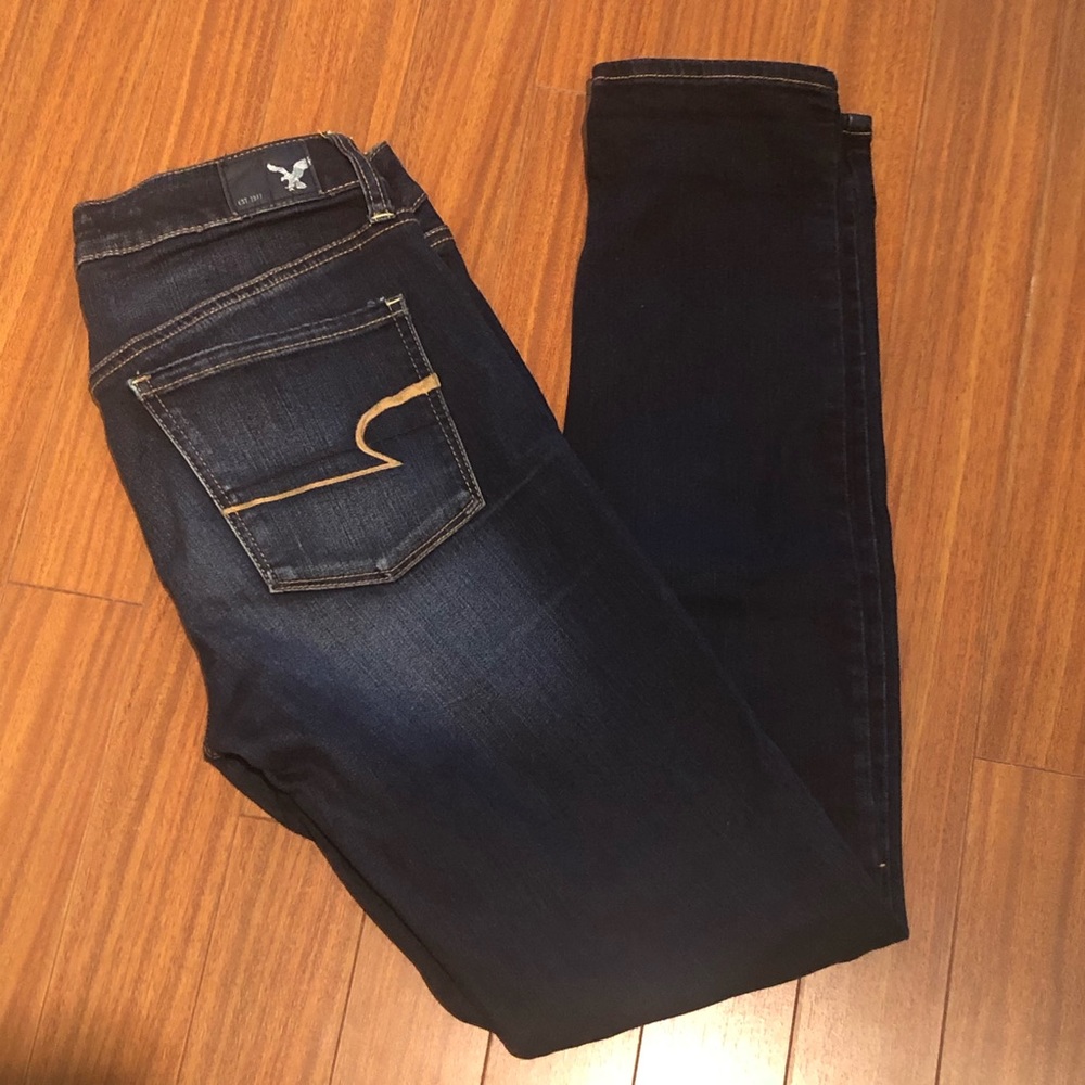 American Eagle skinny jeans (size 6 long)